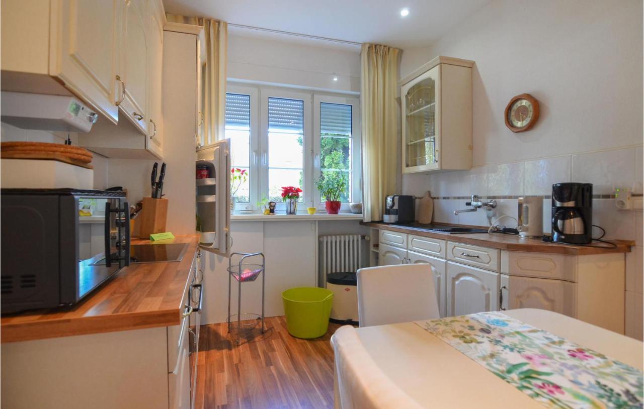 2 Bedroom Lovely Home In Berlin Extérieur photo