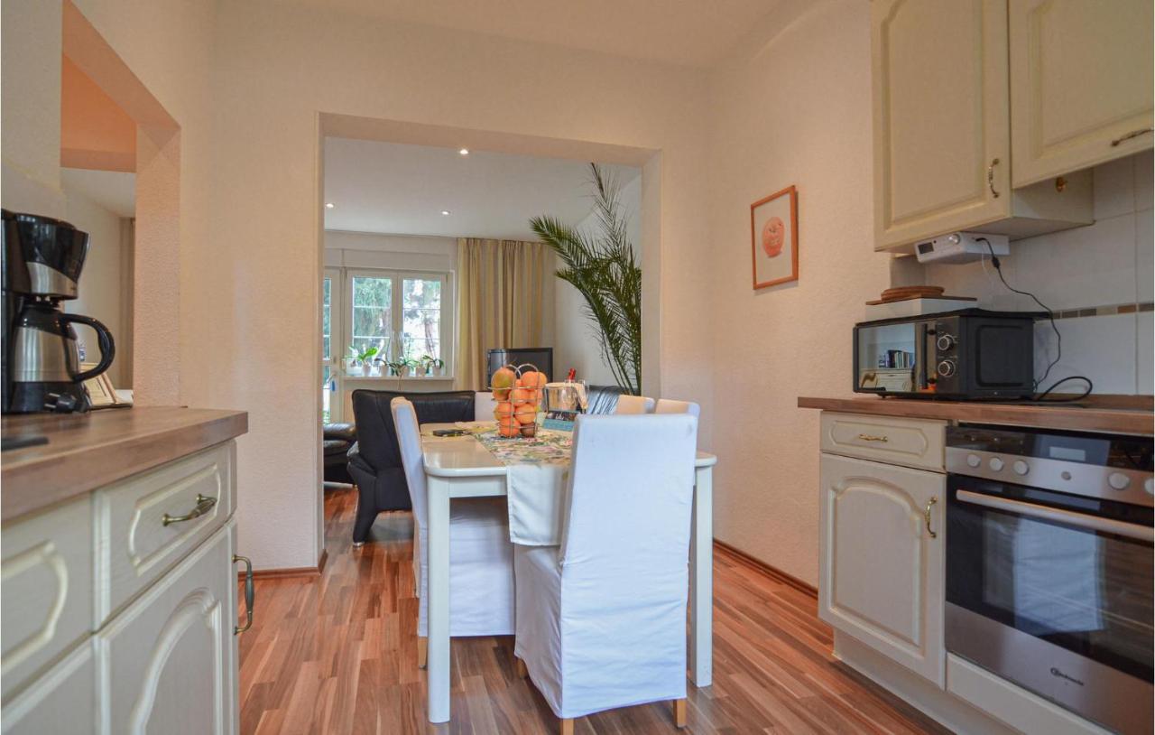 2 Bedroom Lovely Home In Berlin Extérieur photo